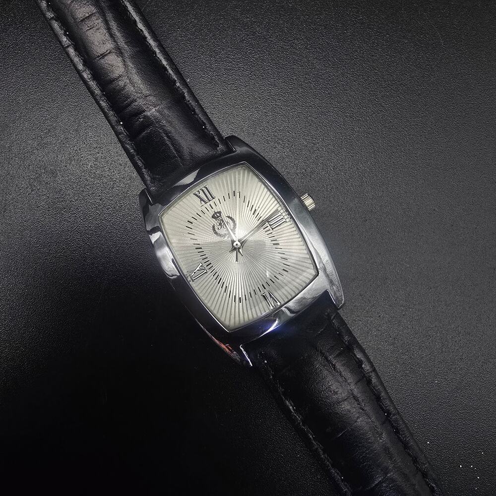 Premier Designs Quartz Wrist Watch Black Silver Tone WORKS‎ WOrking
